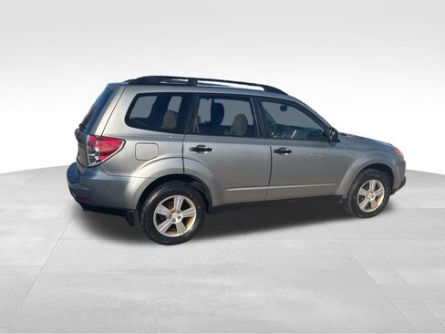 Used 2011 Subaru Forester 2.5X w/ Popular Equipment Group 1A image 6