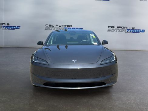 Used 2024 Tesla Model 3 Standard Range RWD image 2