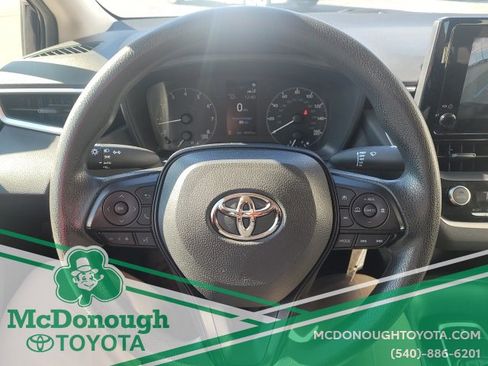 Certified 2023 Toyota Corolla LE image 20