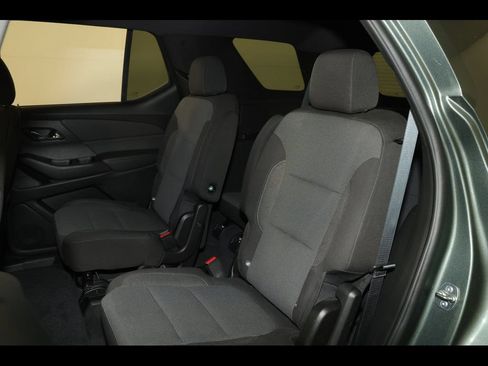 Used 2023 Chevrolet Traverse LT AWD/4WD image 30