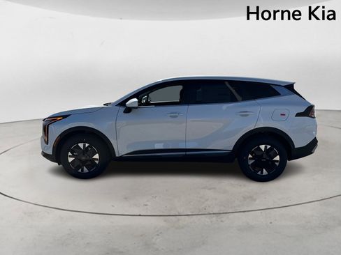 New 2026 Kia Sportage LX FWD image 6