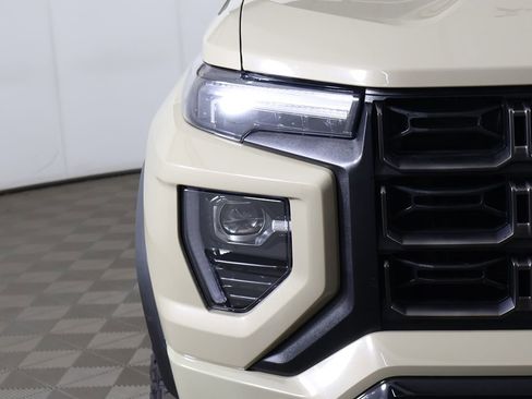 Used 2023 GMC Canyon AT4X AWD/4WD image 17