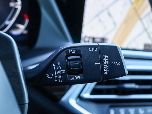 Used 2023 BMW X5 xDrive40i w/ Luxury Seating Package image 31