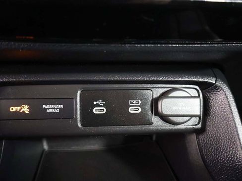 Used 2025 Honda Civic Sport image 47