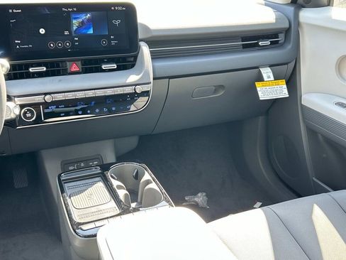 New 2025 Hyundai Ioniq 5 SEL image 24