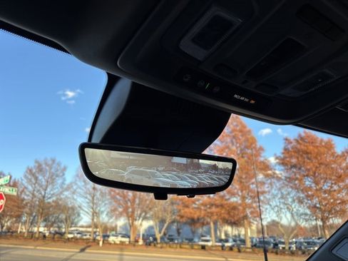 Used 2025 Chevrolet Silverado 2500 LTZ w/ LTZ Plus Package image 44