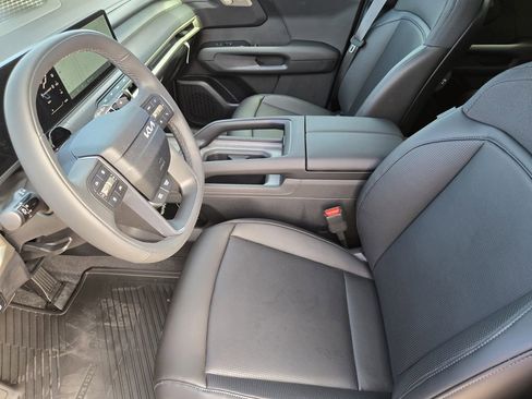 New 2027 Kia Telluride S w/ Towing Package AWD/4WD image 9