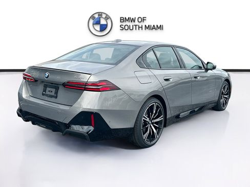 New 2026 BMW 530i w/ M Sport Package RWD image 6