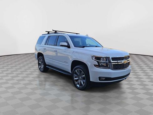 Used 2018 Chevrolet Tahoe LT image 2