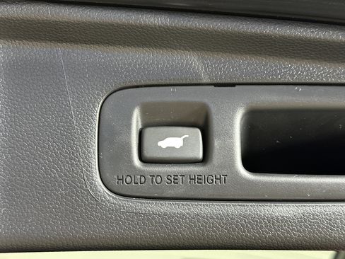 Used 2025 Honda CR-V Sport Touring image 15
