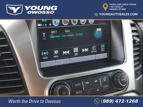 Used 2020 Chevrolet Suburban LT AWD/4WD image 19