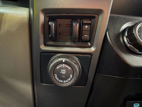 Used 2022 Ford F250 XLT image 23