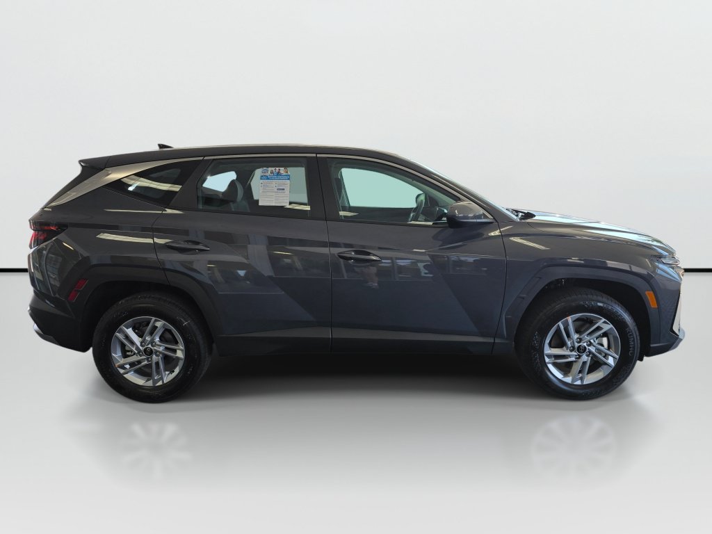 New 2026 Hyundai Tucson SE AWD/4WD image 3