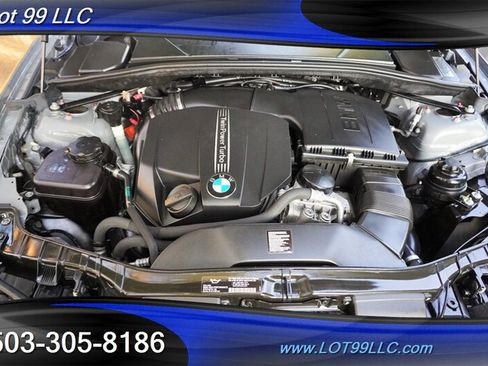 Used 2012 BMW 135i Convertible RWD image 17