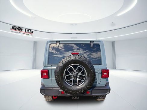 New 2026 Jeep Wrangler Unlimited Rubicon AWD/4WD image 4