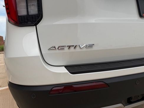 New 2026 Ford Explorer Active w/ Active Comfort Package RWD image 10