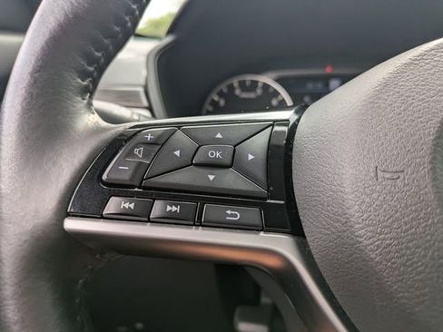 Used 2023 Nissan Altima 2.5 SL FWD image 30