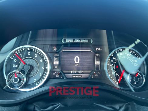 Used 2022 RAM 1500 Big Horn RWD image 36