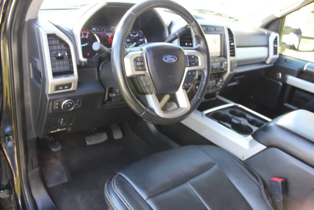 Used 2020 Ford F350 Lariat w/ Lariat Value Package AWD/4WD image 14