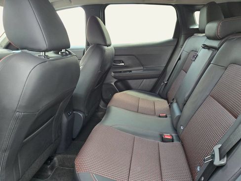 Certified 2025 Nissan Kicks SR FWD image 12