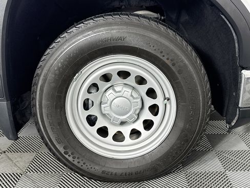 Used 2023 GMC Sierra 1500 Pro w/ Trailering Package image 29