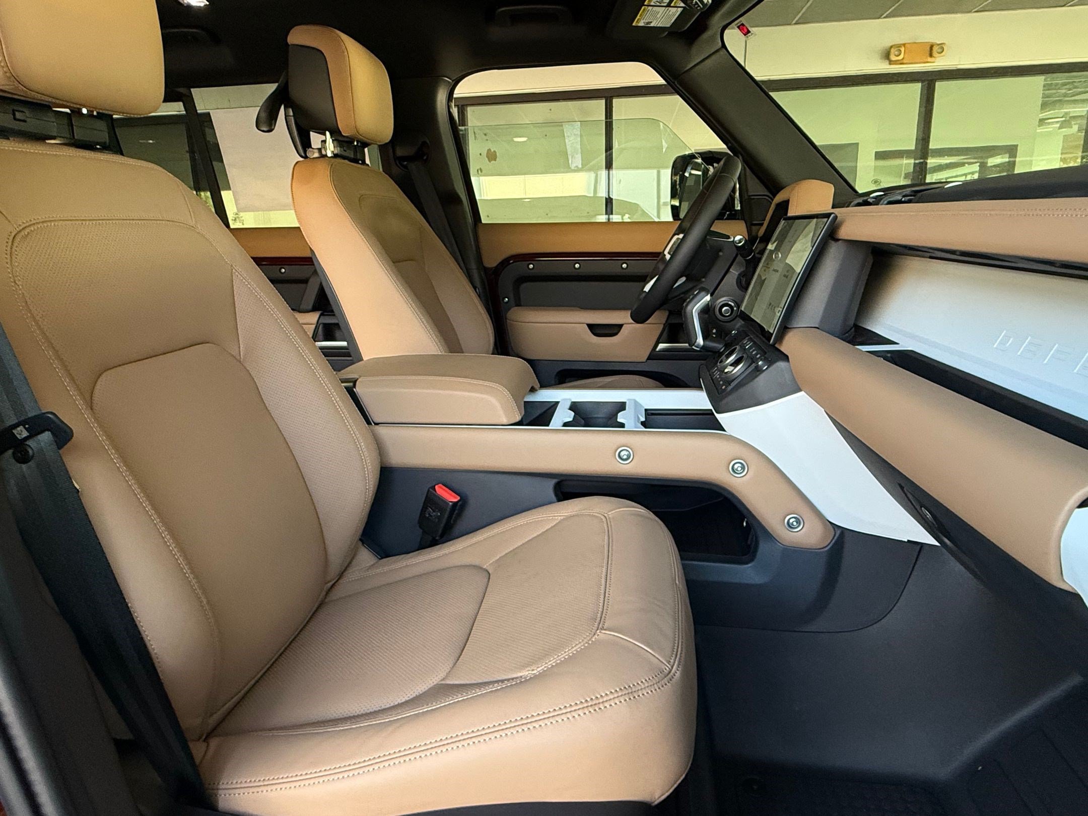 New 2026 Land Rover Defender 130 S AWD/4WD image 24
