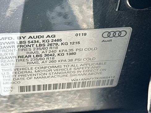 Used 2019 Audi Q5 2.0T Premium w/ Convenience Package AWD/4WD image 12
