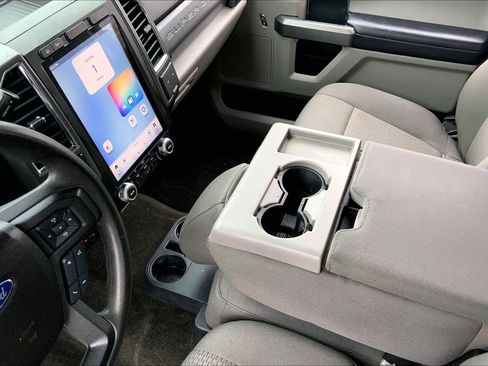 Used 2017 Ford F350 XLT w/ XLT Value Package image 15