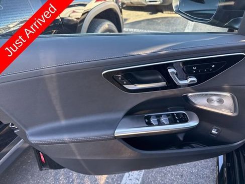 Used 2025 Mercedes-Benz C 300 Sedan image 12