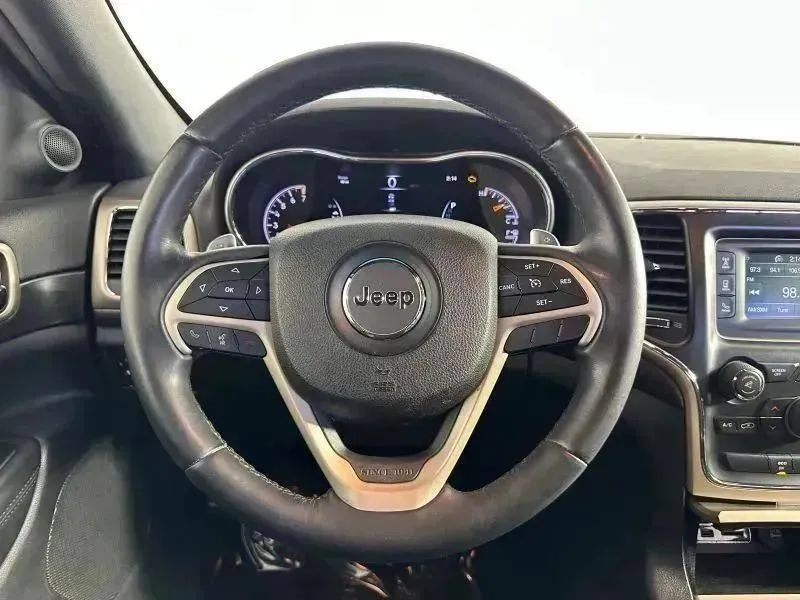 Used 2015 Jeep Grand Cherokee Laredo w/ Quick Order Package 23E AWD/4WD image 35