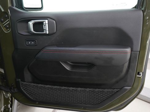 Used 2023 Jeep Wrangler Unlimited Rubicon w/ Steel Bumper Group AWD/4WD image 11