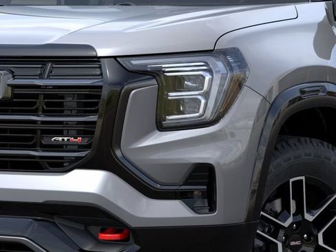 Used 2026 GMC Terrain AT4 w/ Convenience Package III AWD/4WD image 10