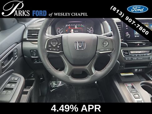 Used 2022 Honda Passport TrailSport image 13