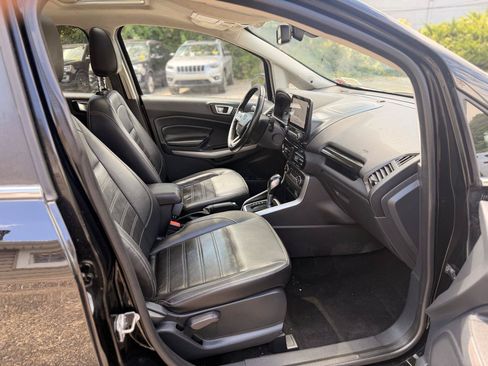 Used 2020 Ford EcoSport Titanium AWD/4WD image 25