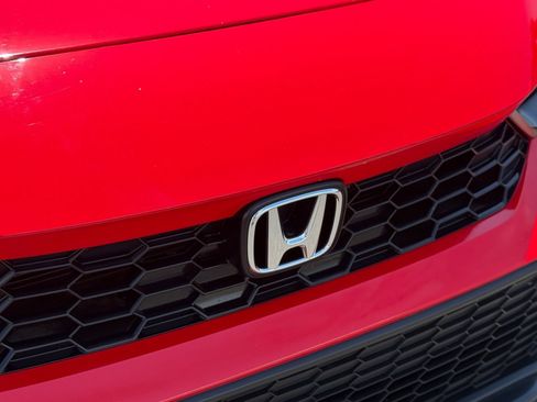 Used 2025 Honda Civic Sport image 31