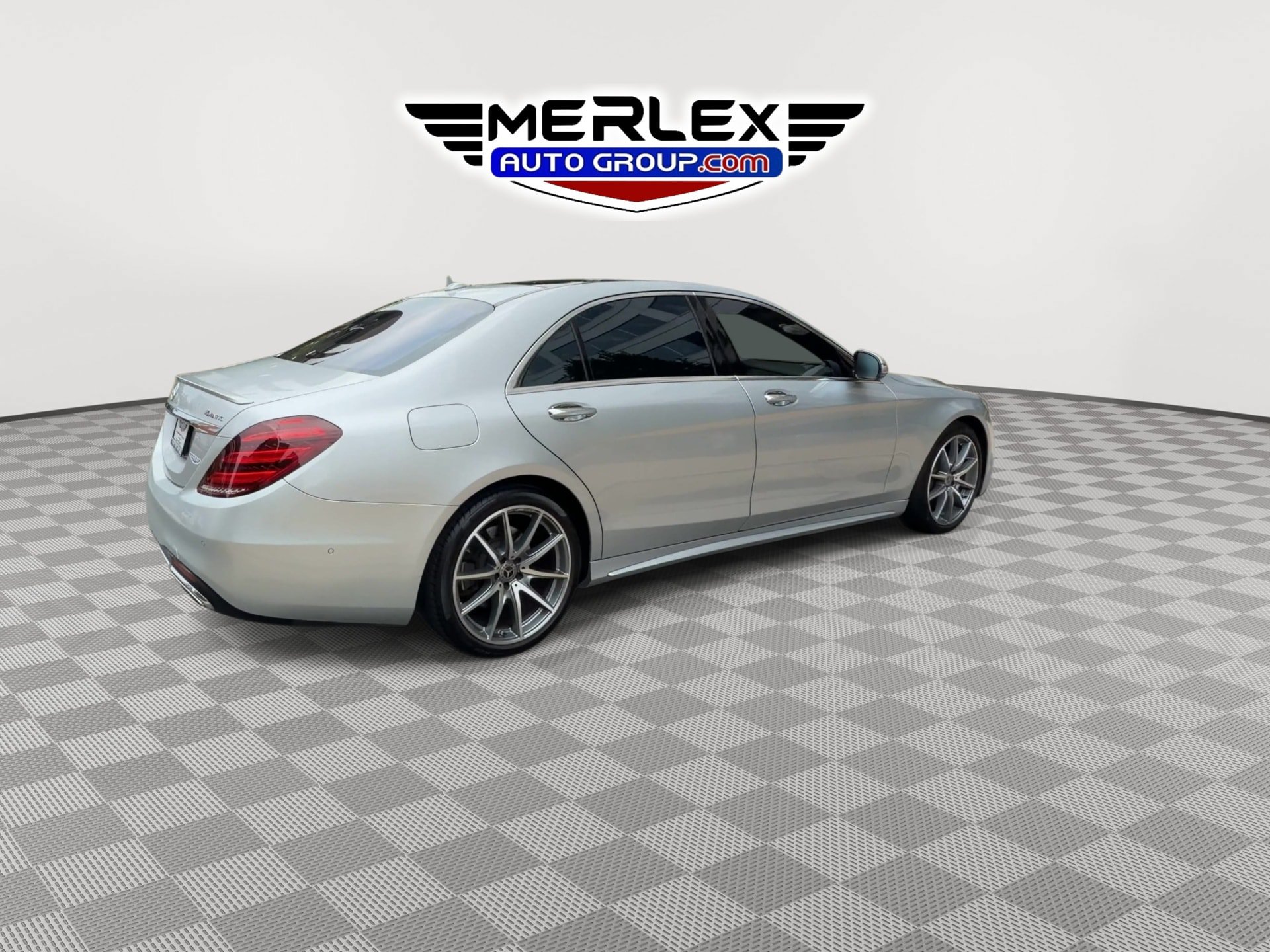 Used 2018 Mercedes-Benz S 560 4MATIC Sedan image 8