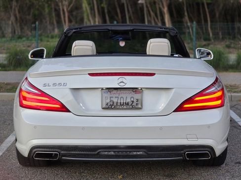 Used 2013 Mercedes-Benz SL 550 SL 550 image 39