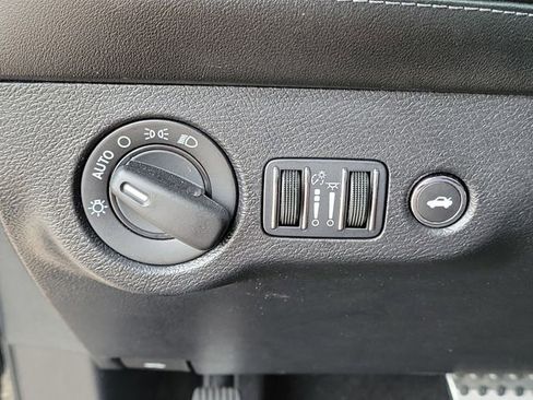 Used 2023 Dodge Challenger R/T Scat Pack RWD image 28