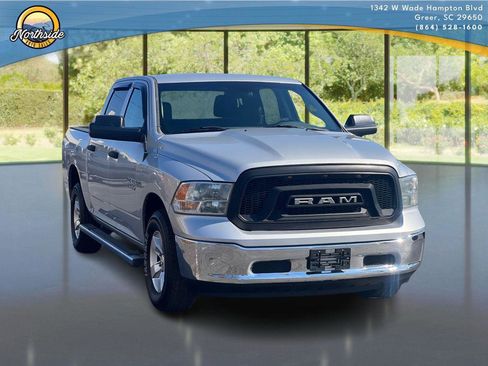 Used 2017 RAM 1500 Tradesman w/ Chrome Appearance Group image 3