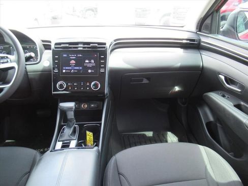 Used 2022 Hyundai Tucson SEL FWD image 14
