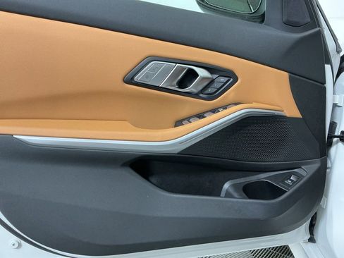 Certified 2025 BMW 330i xDrive Sedan w/ M Sport Package image 19