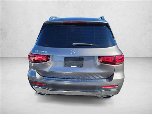 Used 2022 Mercedes-Benz GLB 250 image 7