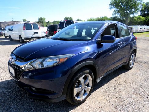 Used 2017 Honda HR-V LX image 23