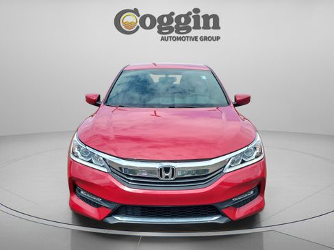 Used 2016 Honda Accord Sport image 8