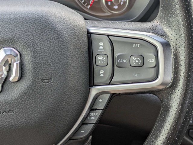 Used 2025 RAM 1500 Warlock AWD/4WD image 24