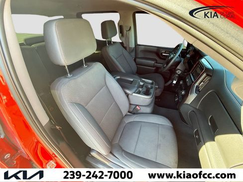 Used 2019 Chevrolet Silverado 1500 Custom w/ Custom Value Package image 14