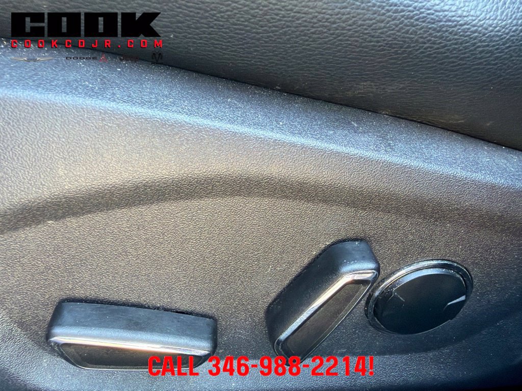 Used 2013 Ford Fusion Titanium w/ Titanium Driver Assist Pkg FWD image 12