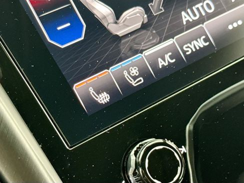 Used 2024 Lamborghini Urus S AWD/4WD image 23