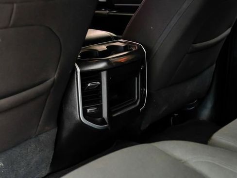 Used 2024 RAM 2500 Big Horn w/ Off Road Package AWD/4WD image 43