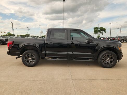 New 2026 Ford F150 STX w/ Equipment Group 200A RWD image 7